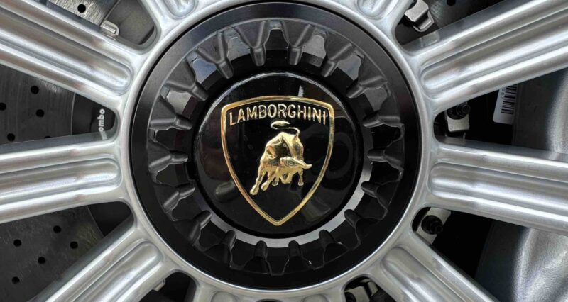 Lamborghini Uracan STO